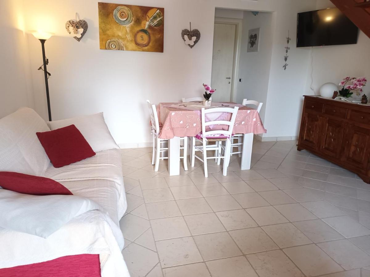 La Casa Del Cuore Pula Bagian luar foto